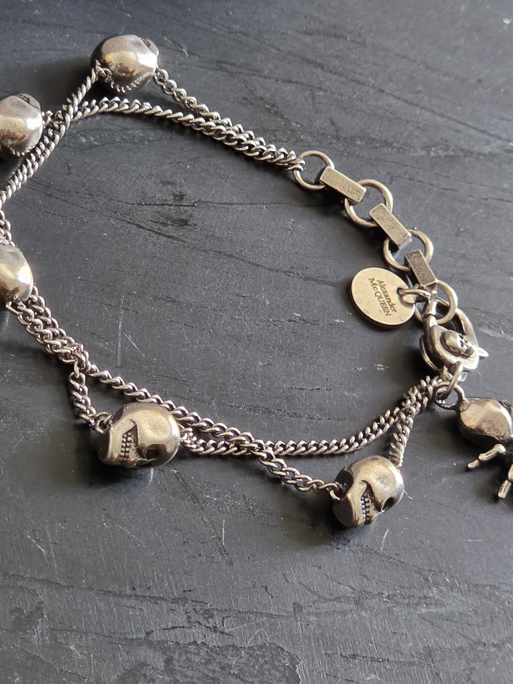 Alexander MCQUEEN Skulls and Spider bracelet - Picture 5 of 9